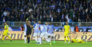 Spor Toto Süper Lig: Bb Erzurumspor: 0 - Mke Ankaragücü: 0 (İlk Yarı)