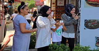 15 Gün Arayla Metruk Binada Çıkan Yangın Mahalleliyi Sokağa Döktü