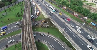 İstanbulda Sular Altında Kalan Cadde Havadan Görüntülendi