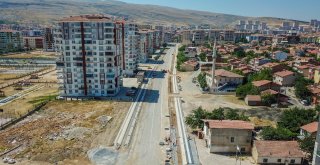 Kavak Caddesi, Pırıl Pırıl Bir Hale Geliyor