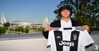 Juventus, Barcelonadan 16 Yaşındaki Pabo Morenoyu Aldı