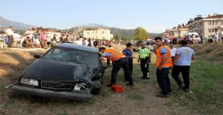 Fethiyede Trafik Kazası: 2Si Ağır 4 Yaralı