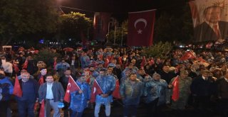 Ardahanda Demokrasi Nöbeti Ve Milli Birlik Yürüyüşü