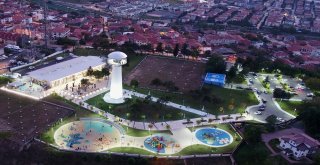 Yüzlerce İnsan Maltepe Parkta Buluşuyor