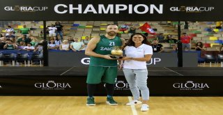 Gloria Cup Basketball Turnuvasının Şampiyonu Zalgiris Kaunas