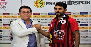 Eskişehirspor, Hakan Aslantaş İle Sözleşme İmzaladı