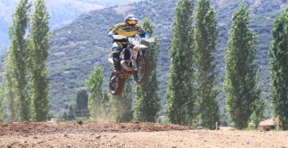 Seydikemerde  Süper Enduro Heyecanı