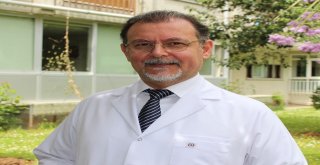 Dr. Özgönül: Kara Erik Hoşafı Kansere Ve Yaşlanmaya Karşı Koruyucudur