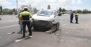 Beyşehirde İki Ayrı Trafik Kazası: 4 Yaralı