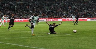 Spor Toto Süper Lig: Atiker Konyaspor: 2 - Beşiktaş: 2 (Maç Sonucu)