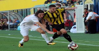 Spor Toto 1. Lig: İstanbulspor: 1 - Adanaspor: 1