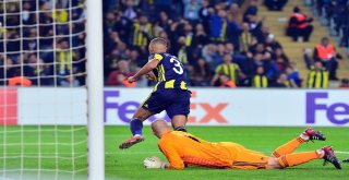 Uefa Avrupa Ligi: Fenerbahçe: 2 - Spartak Trnava: 0 (Maç Sonucu)