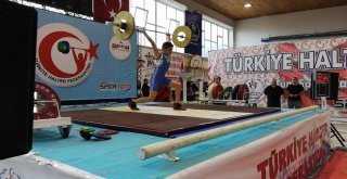 Aydınlı Sporculardan Halterde Çifte Başarı