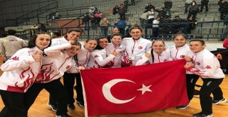 Sandıklılı Sporcu Dünya İkincisi Türk Milli Takımının Kaptanı