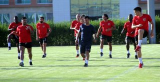 Kayserispor Yeni Sezon Öncesi Top Başı Yaptı