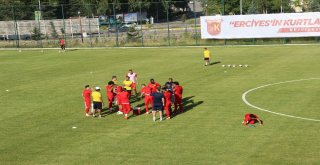 Kayserispor, Hazırlık Maçında Altınorduyu 3-2 Yendi