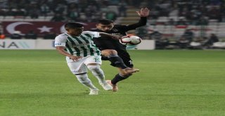 Spor Toto Süper Lig: Atiker Konyaspor: 2 - Beşiktaş: 2 (Maç Sonucu)