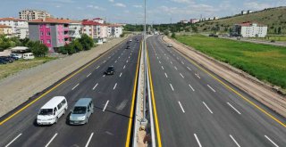 23 GÜNDE TAMAMLANDI: YENİKENT-AYAŞ YOLU TRAFİĞE AÇILDI