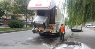 Tekkeköyde Çöp Konteynerleri Dezenfekte Edildi