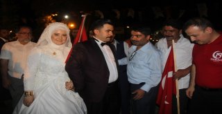 Nikah Masasından Demokrasi Nöbetine