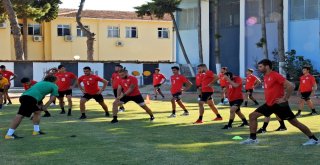 Çeşme Belediyespor Top Başı Yaptı