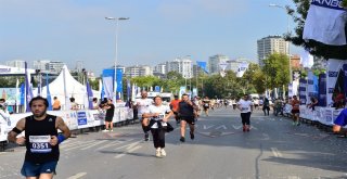 Maraton Öncesi Son Antrenman: İstanbulu Koşuyorum Bakırköy Etabı