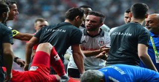 Spor Toto Süper Lig: Beşiktaş: 2 - Antalyaspor: 3 (Maç Sonucu)