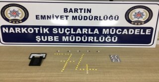 Uyuşturucu Operasyonunda 2 Zanlı Gözaltına Alındı