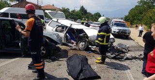 Karabükte Otomobiller Kafa Kafaya Çarpıştı: 1 Ölü, 7 Yaralı