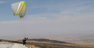 Paragliding World Cup Yamaç Paraşütü Dünya Kupası Aksarayda Başladı