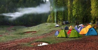 Kocaelinin Doğayla İç İçe Olan Başiskele İlçesi Turist Akınına Uğruyor