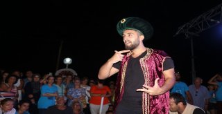 Kuşadası 2. Tiyatro Festivali Başladı