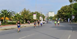 Maraton Öncesi Son Antrenman: İstanbulu Koşuyorum Bakırköy Etabı