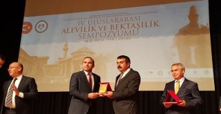 Alevilik Ve Bektaşilik Sempozyumu Başladı