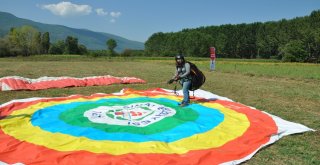 Simavda Yamaç Paraşütü Festivali