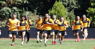 Galatasarayda Şampiyonlar Ligi Hazırlıkları Başladı