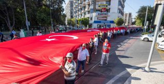 Kurtuluşun 98. yıldönümünde zafer yürüyüşü