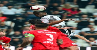 Spor Toto Süper Lig: Beşiktaş: 2 - Antalyaspor: 3 (Maç Sonucu)