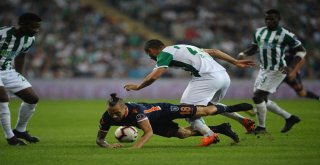 Spor Toto Süper Lig: Bursaspor: 0 - Medipol Başakşehir: 0 (Maç Sonucu)