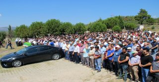 Göçük Altında Ölen Santral İşçisi Defnedildi