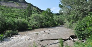 Kars Çayı Taştı, Mahsur Kalan Hastaların Yardımına Sağlık Ekipleri Yetişti