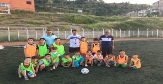 Simavda Küçükler Futbol Turnuvası