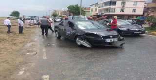 Otomobil Sürücüsü Direksiyon Hakimiyetini Kaybederek Refüje Çıktı: 1 Yaralı