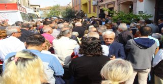 Saka, Tekrar Aday Olduğunu Açıkladı