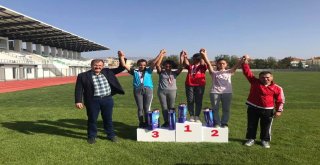 Çivrilde Cumhuriyet Turnuvası  Atletizm Yarışmaları Yapıldı