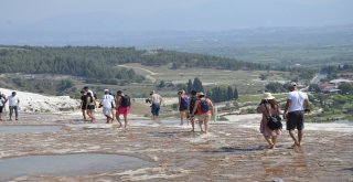 Pamukkale Roma Dönemine Dönüyor