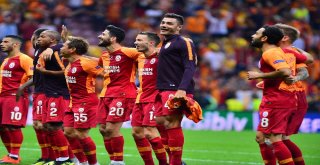 Uefa Şampiyonlar Ligi: Galatasaray: 3 - Lokomotiv Moskova: 0 (Maç Sonucu)