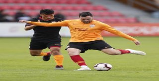 Galatasaray, U21 Takımı İle Hazırlık Maçı Yaptı