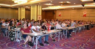 Girişimciler ‘Sattıkça Özgürleşirsin Seminerinde Buluştu