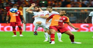 Uefa Şampiyonlar Ligi: Galatasaray: 3 - Lokomotiv Moskova: 0 (Maç Sonucu)